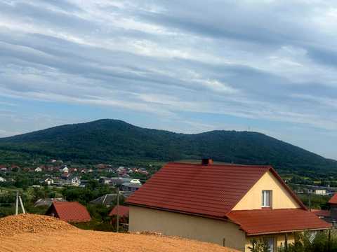 ділянка за адресою Плотинія
