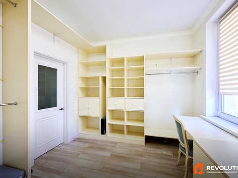квартира за адресою Золотоустівська вул., 52