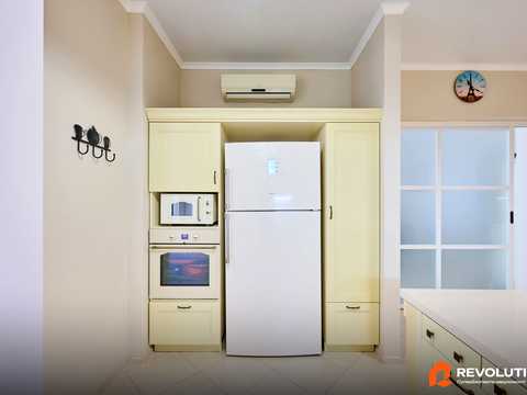 квартира за адресою Золотоустівська вул., 52
