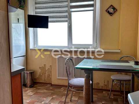 квартира по адресу Гвардейцев-Широнинцев ул., 42б