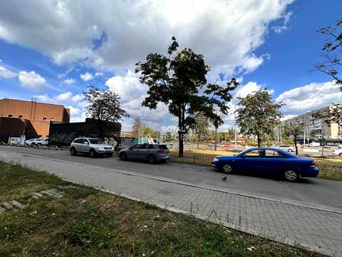 коммерческая по адресу Харьковское шоссе, 2