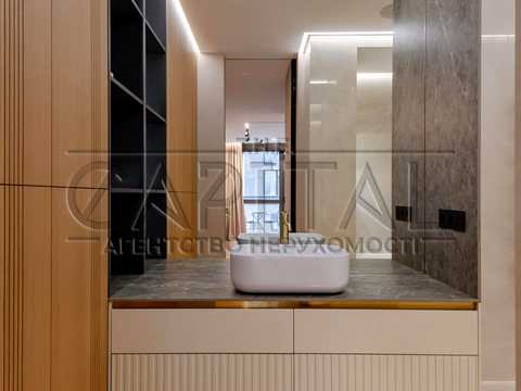 квартира за адресою Предславинська вул., 42
