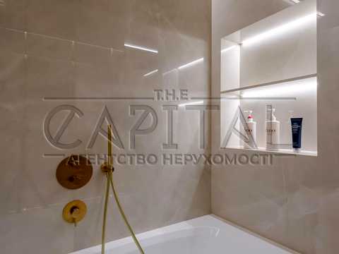 квартира за адресою Предславинська вул., 42