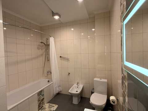 квартира по адресу Драгоманова ул., 2-А