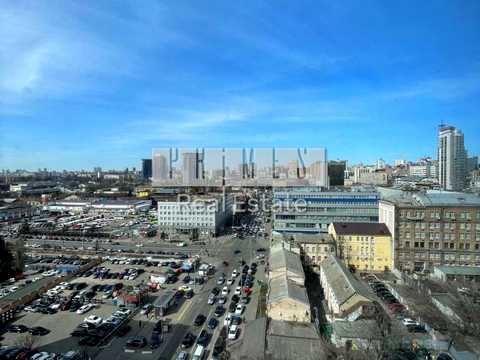 комерційна за адресою Київ, Жилянська вул., 118