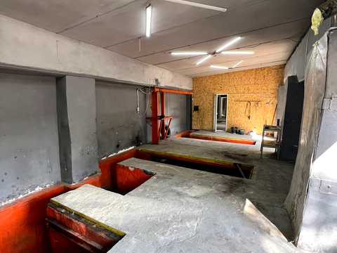 коммерческая по адресу Заньковецкой ул., 4