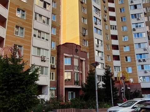 квартира за адресою Георгія Гонгадзе просп. (Радянської України), 18-Е