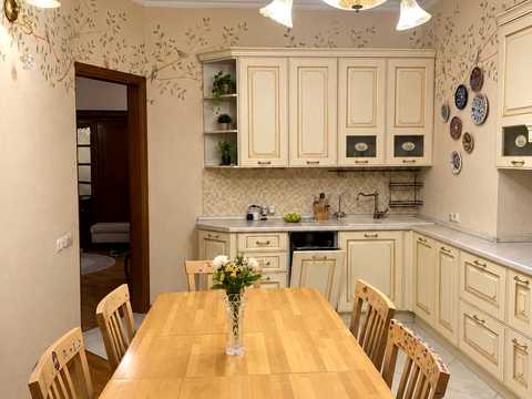 квартира по адресу Почайнинская ул., 70