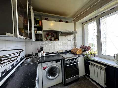 квартира за адресою Ініціативна вул., 4