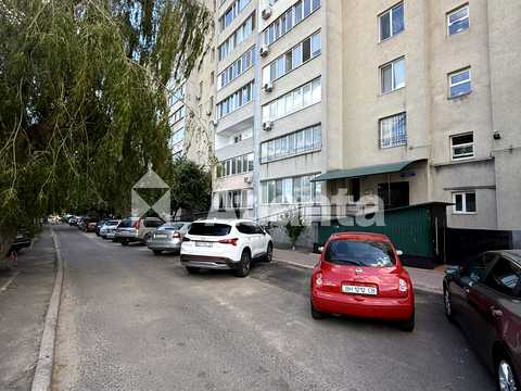 квартира за адресою Паркова вул., 26