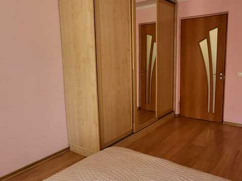 квартира за адресою Родини Глаголєвих вул. (Академіка Грекова), 3