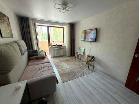 квартира за адресою Євгена Танцюри вул. (Генерала Петрова), 45