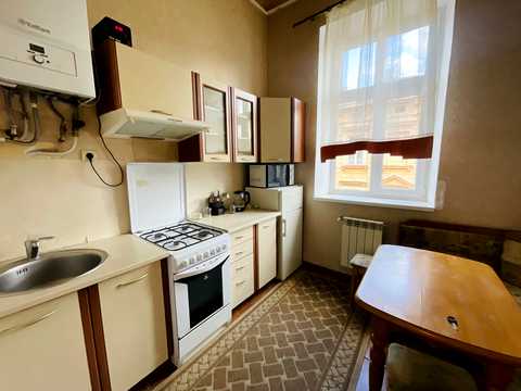 квартира по адресу Кирилла и Мефодия ул., 28