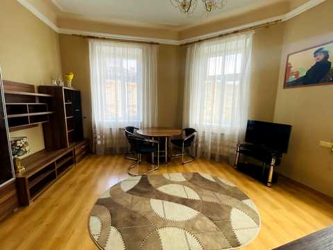 квартира по адресу Кирилла и Мефодия ул., 28