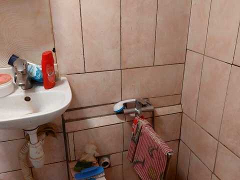 будинок за адресою с. Лежине, Жовтнева, 10