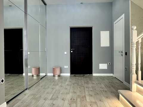 квартира за адресою Каховська вул., 60