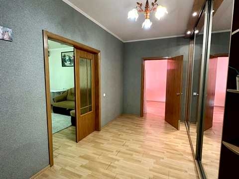 квартира за адресою Київ, Анни Ахматової вул., 13