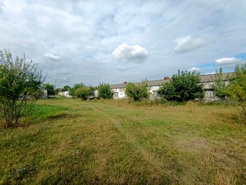 комерційна за адресою Данила Галицького вул., 101