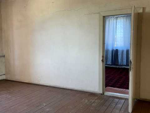 комерційна за адресою Данила Галицького вул., 101