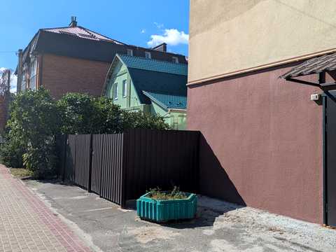 комерційна за адресою Троїцька вул. (Пролетарська), 37
