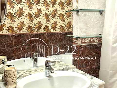 квартира за адресою Драгоманова вул., 17