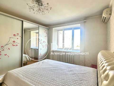 квартира за адресою Драгоманова вул., 17