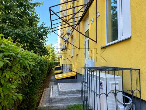 комерційна за адресою Регенераторна вул., 4 к4