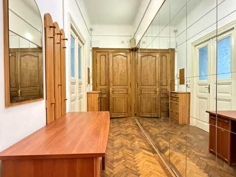 квартира по адресу Архитекторская ул., 3