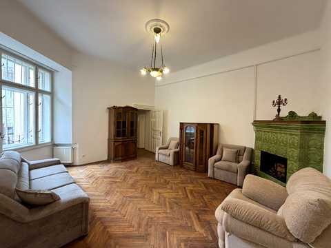 квартира по адресу Архитекторская ул., 3
