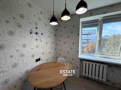 квартира за адресою Академіка Янгеля вул., 10