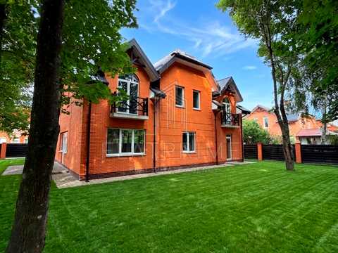 будинок за адресою с. Гора, Незалежності вул.