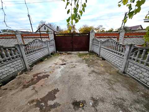 будинок за адресою Сагайдачного