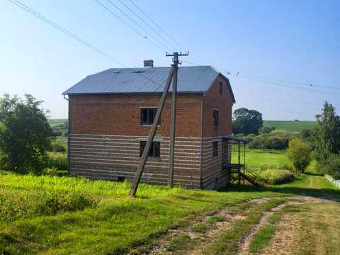 коммерческая по адресу Нова ул., 3