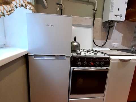 квартира за адресою Космонавтів просп., 74