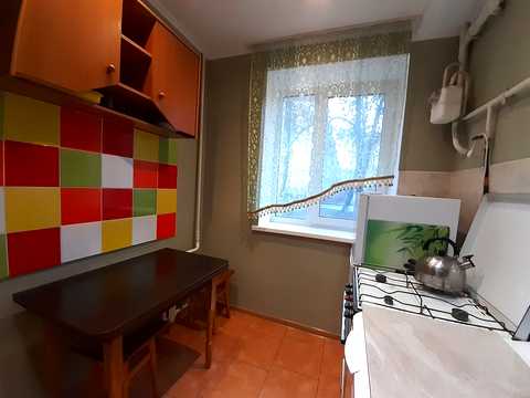 квартира за адресою Космонавтів просп., 74