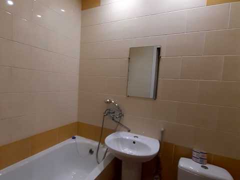 квартира за адресою Космонавтів просп., 74