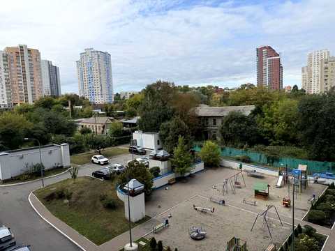 квартира за адресою Голосіївський просп. (40-річчя Жовтня), 30-Б