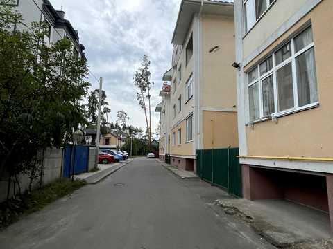 коммерческая по адресу Літературна ул. (Чехова), 4-Т