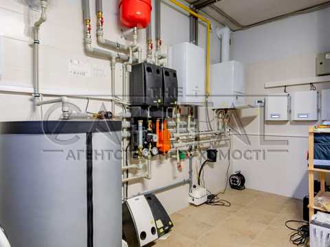 будинок за адресою Польова вул.