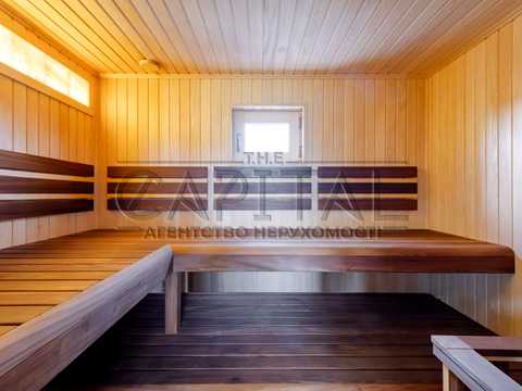 будинок за адресою с. Нові Петрівці, Полунична