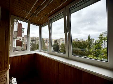 квартира за адресою житловий масив Тополя-2 вул., 28
