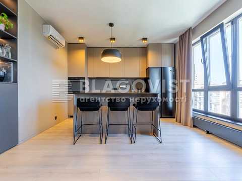 квартира за адресою Метрологічна вул., 25