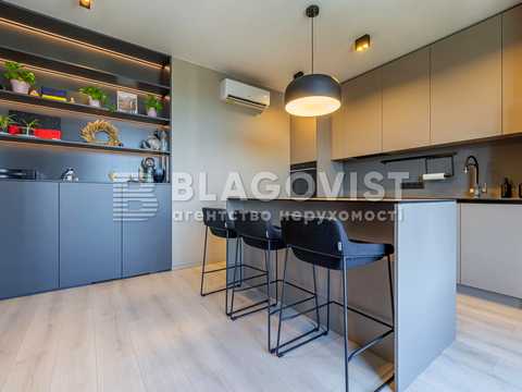 квартира за адресою Метрологічна вул., 25