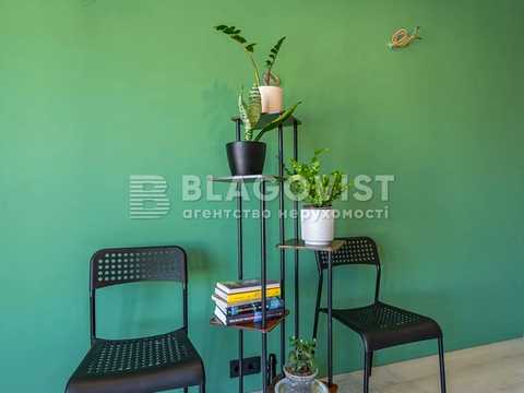 квартира за адресою Метрологічна вул., 25
