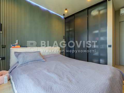 квартира за адресою Метрологічна вул., 25