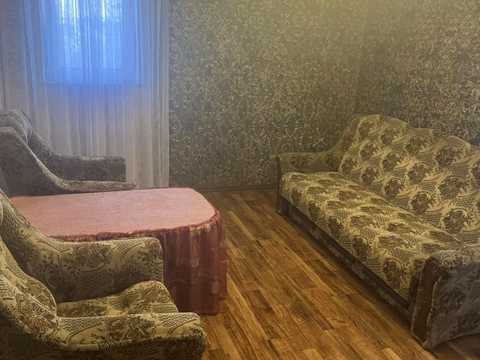 будинок за адресою Ясна вул.
