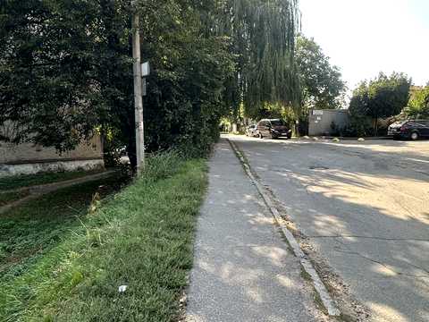 ділянка за адресою Чернівці, Рози Ауслендер вул., 37