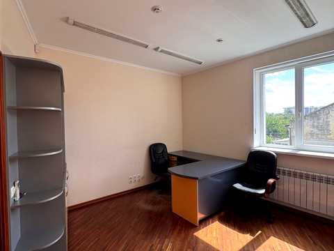 комерційна за адресою Городоцька вул., 250
