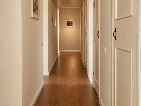 квартира за адресою Старонаводницька вул., 8