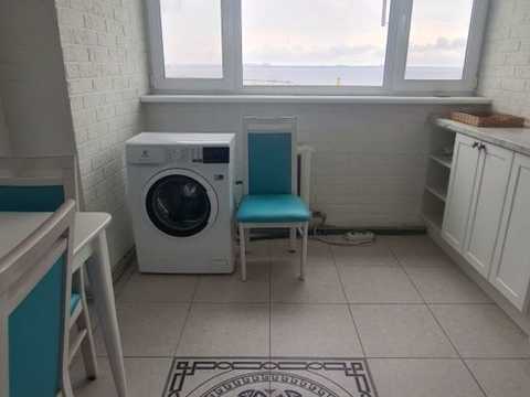 квартира за адресою Торгова вул., 1Б